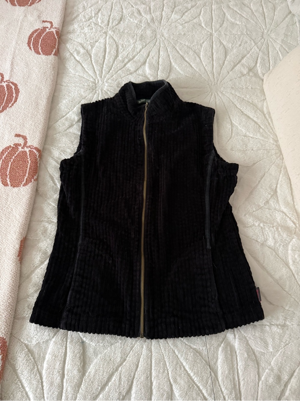 Woolrich Black Corduroy Zip-Front Women's Vest